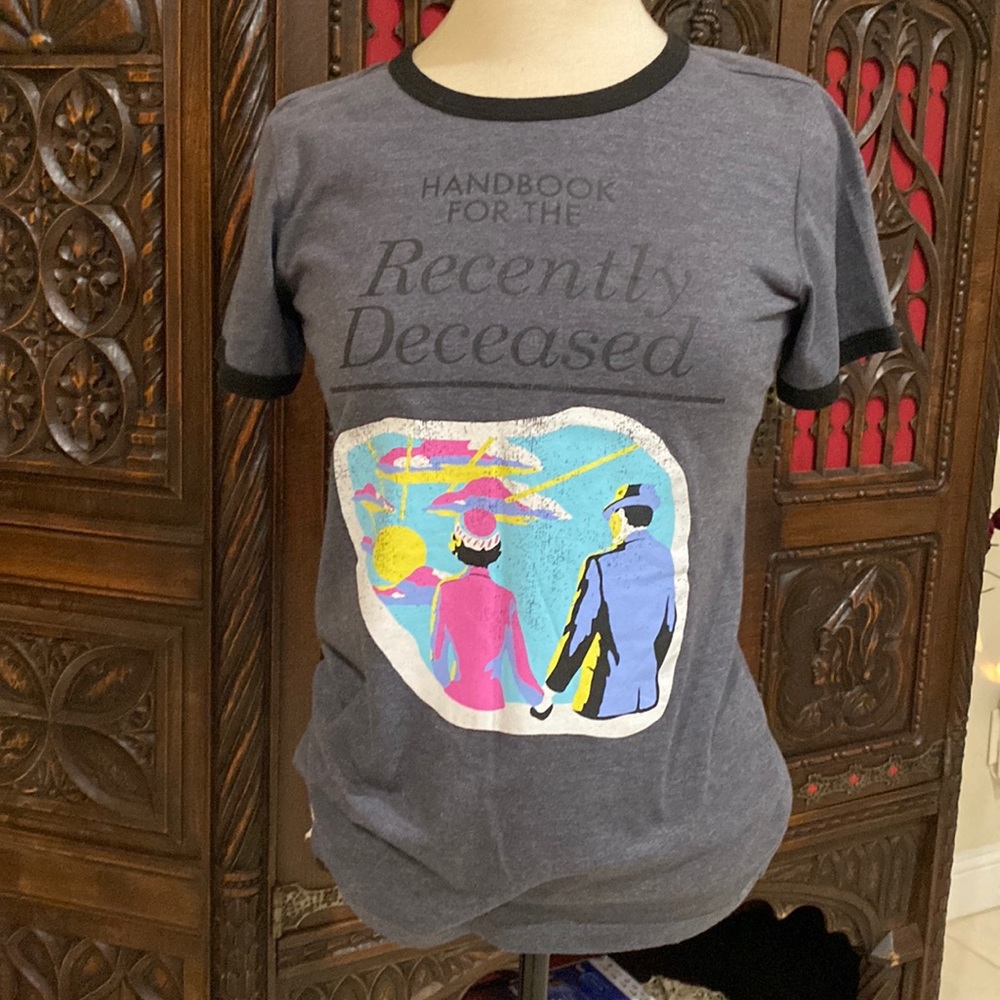 Beetlejuice Handbook for the recently deceased shirt hot topic M